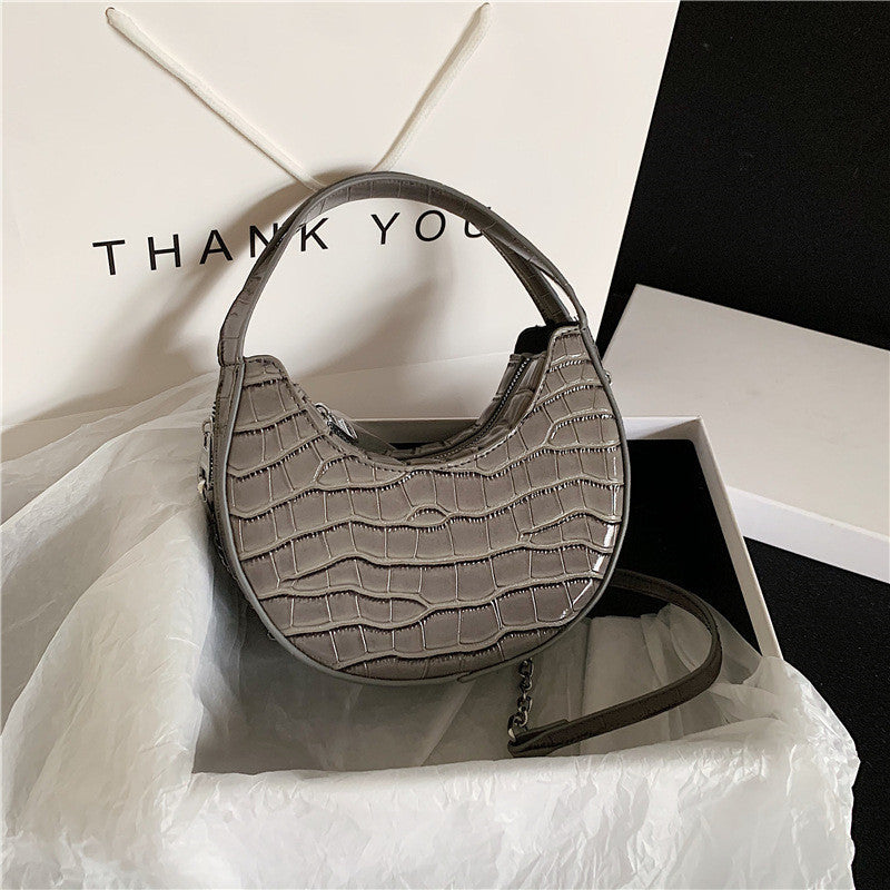 👜 Small Fresh Fashion Dumpling Shoulder Bag