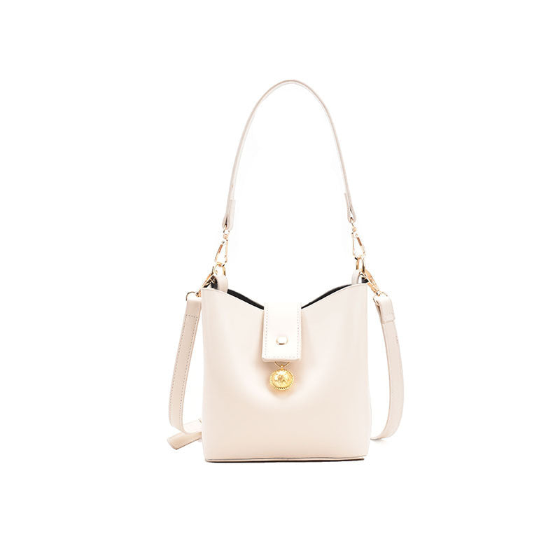 Bucket Messenger Shoulder Bag , Large Capacity , Magnetic Buckle