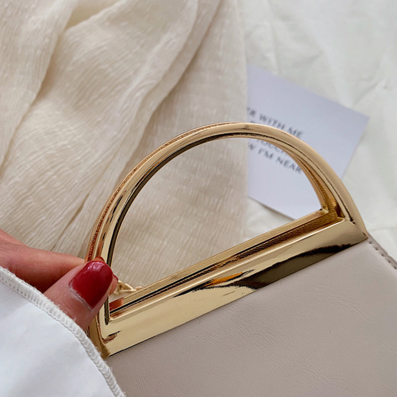 All-match Western style messenger bag
...
Free Shipping in Oman
Available now At Riza Trending Atelier