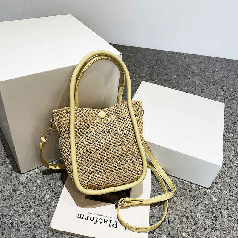 Wome's Portable Straw Bag