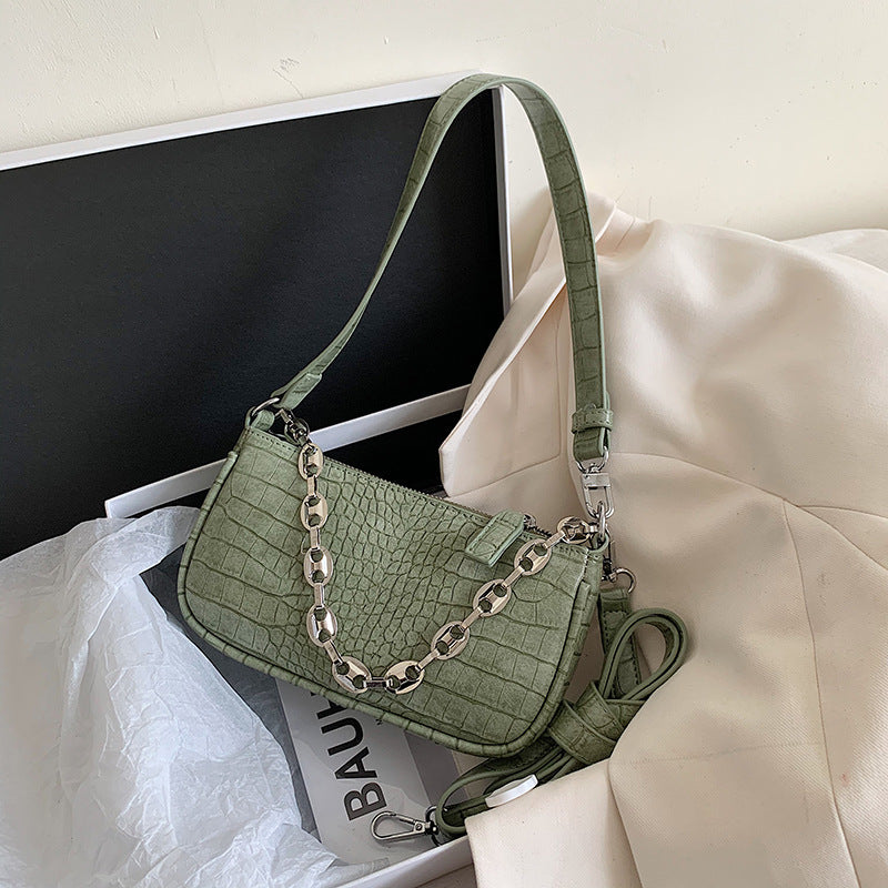 Chain diagonal underarm bag
...
Price:8.9 0MR
Free Shipping in Oman
Available now at Riza Trending Atelier