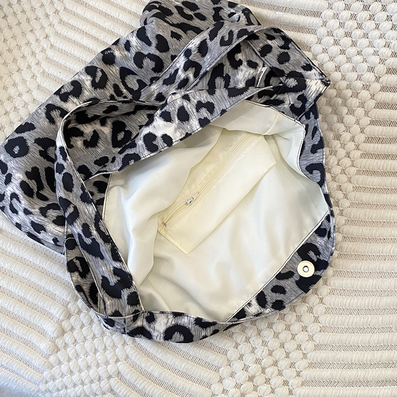 Large Capacity Casual Leopard Tote Bag
