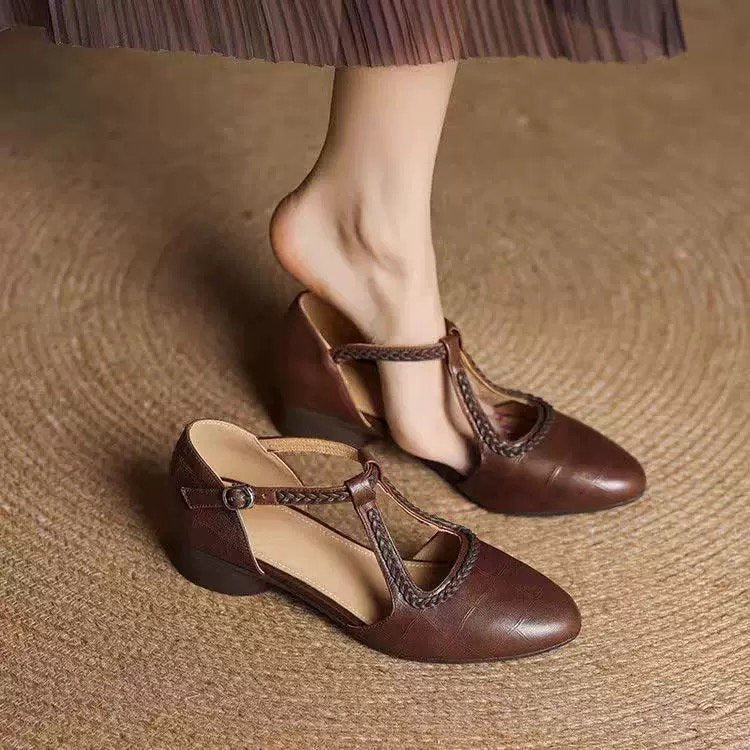 Soft Leather Pointed Cross-Strap Hollow Flats