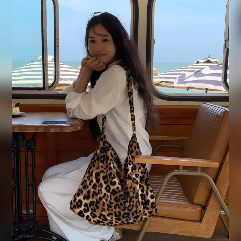 Large Capacity Casual Leopard Tote Bag