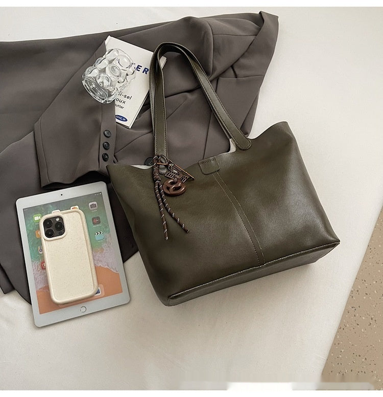 Large Capacity Retro Textured Shoulder Tote Bag