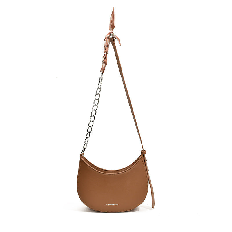 Retro Minimalist Saddle Shoulder Bag