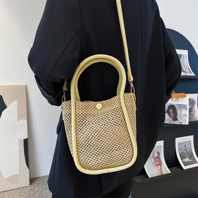 Wome's Portable Straw Bag