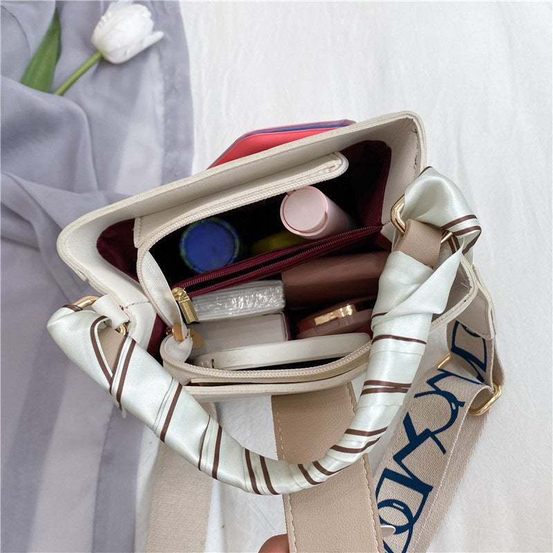 Trendy Bucket Shoulder Bag