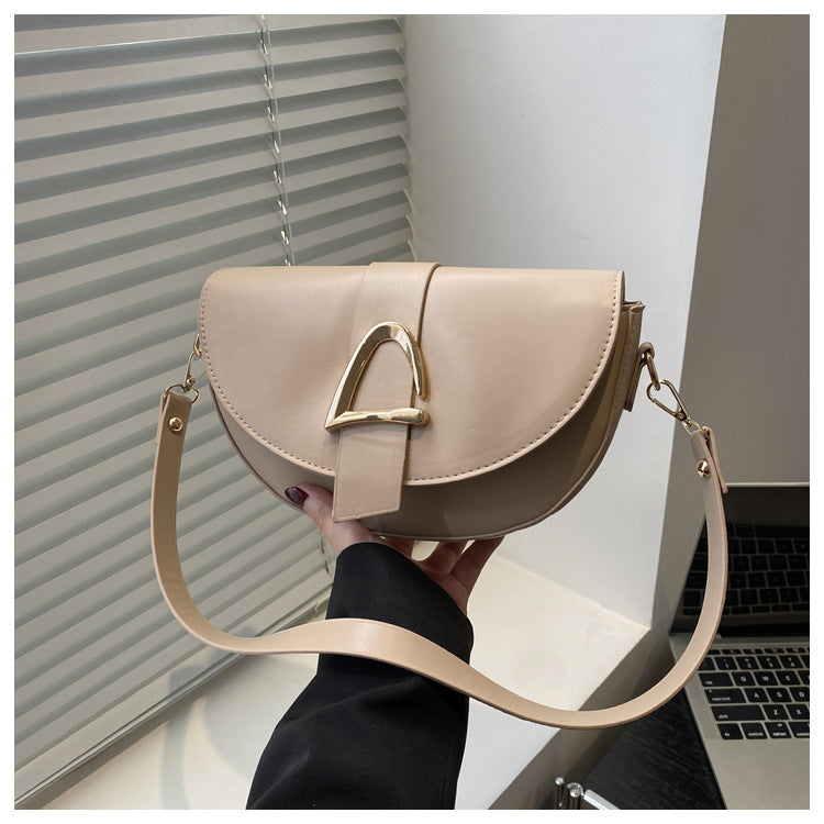 Elegant Saddle Shoulder Bag for Women