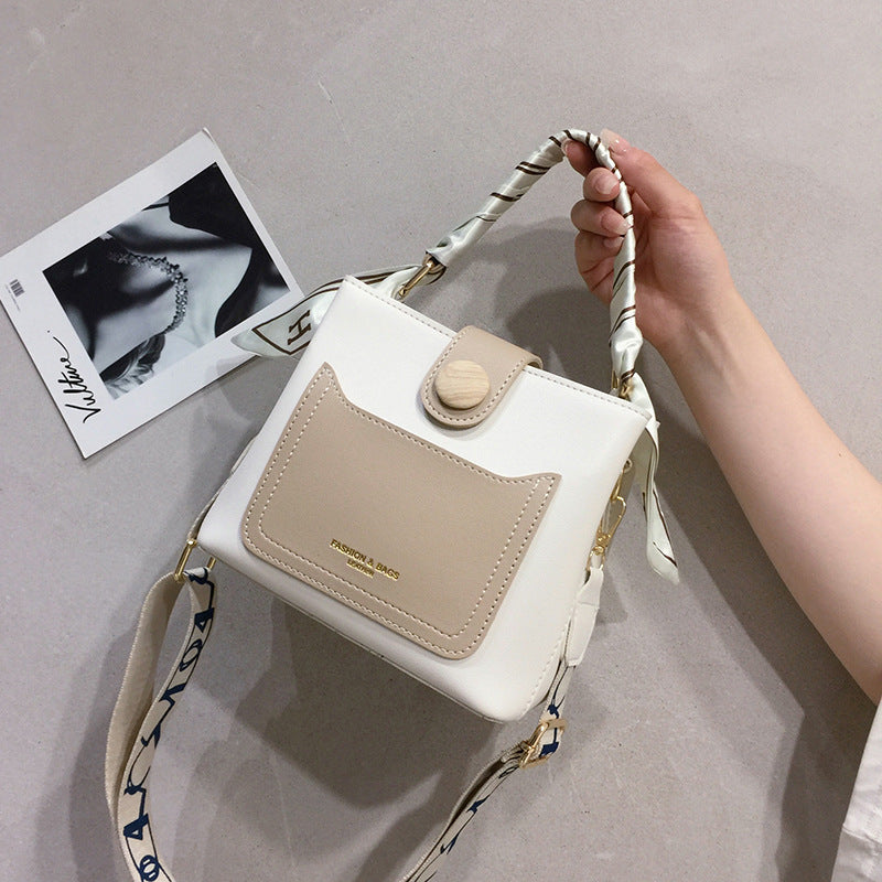 Trendy Bucket Shoulder Bag