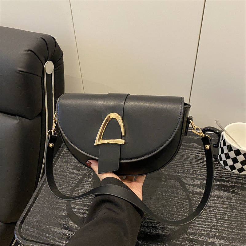 Elegant Saddle Shoulder Bag for Women