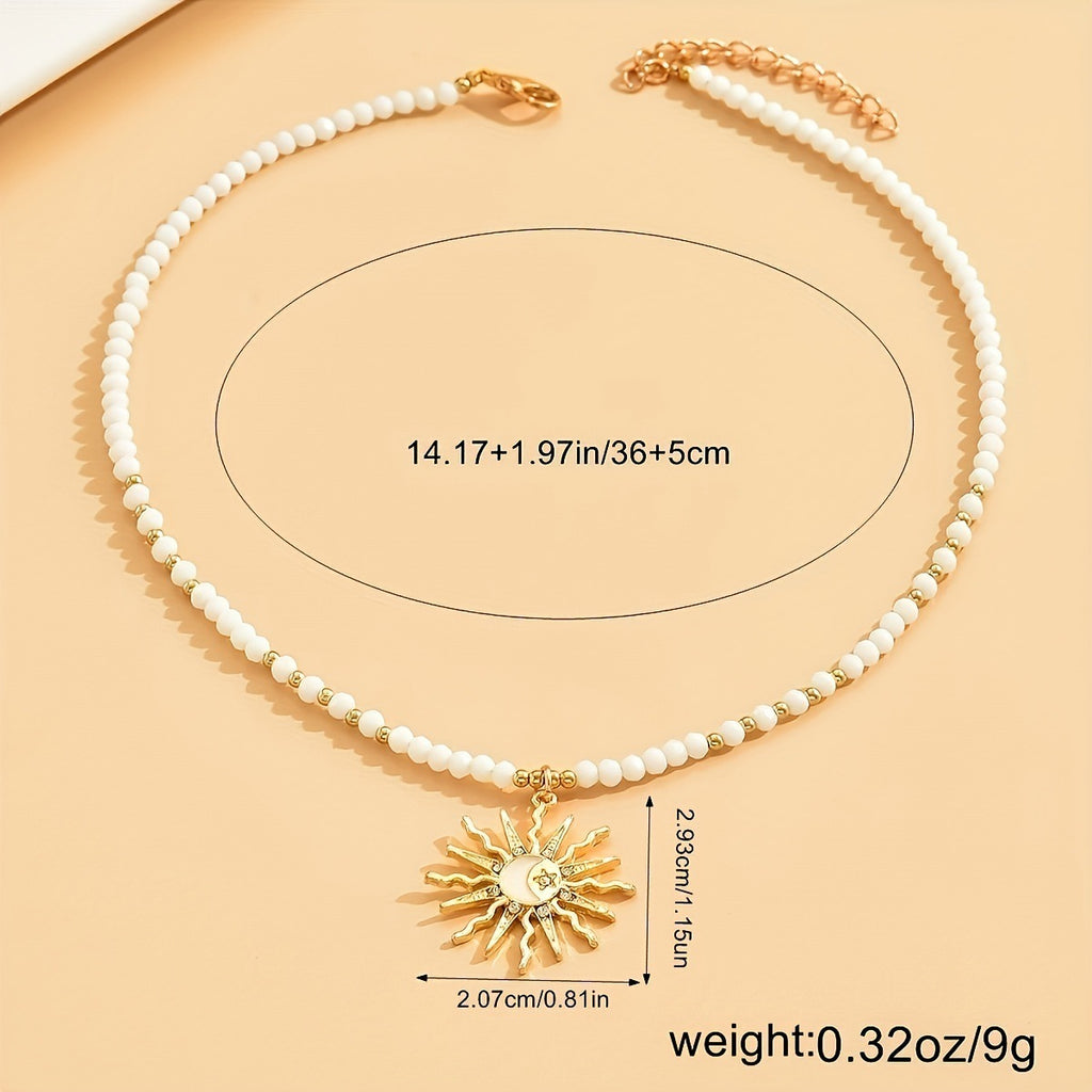🌞 Fashionable Rhinestone Sun Pendant Necklace - Elegant & All-Match