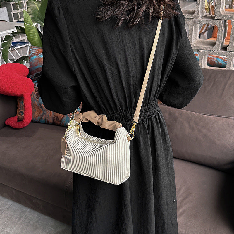 👜 Women’s Pleated Cloud Shoulder Tote Bag