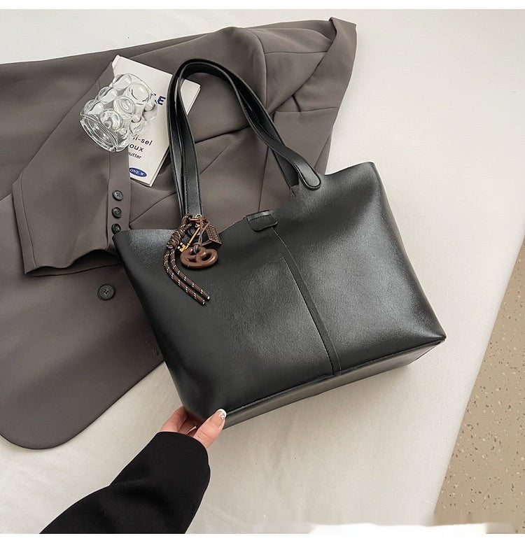 Large Capacity Retro Textured Shoulder Tote Bag