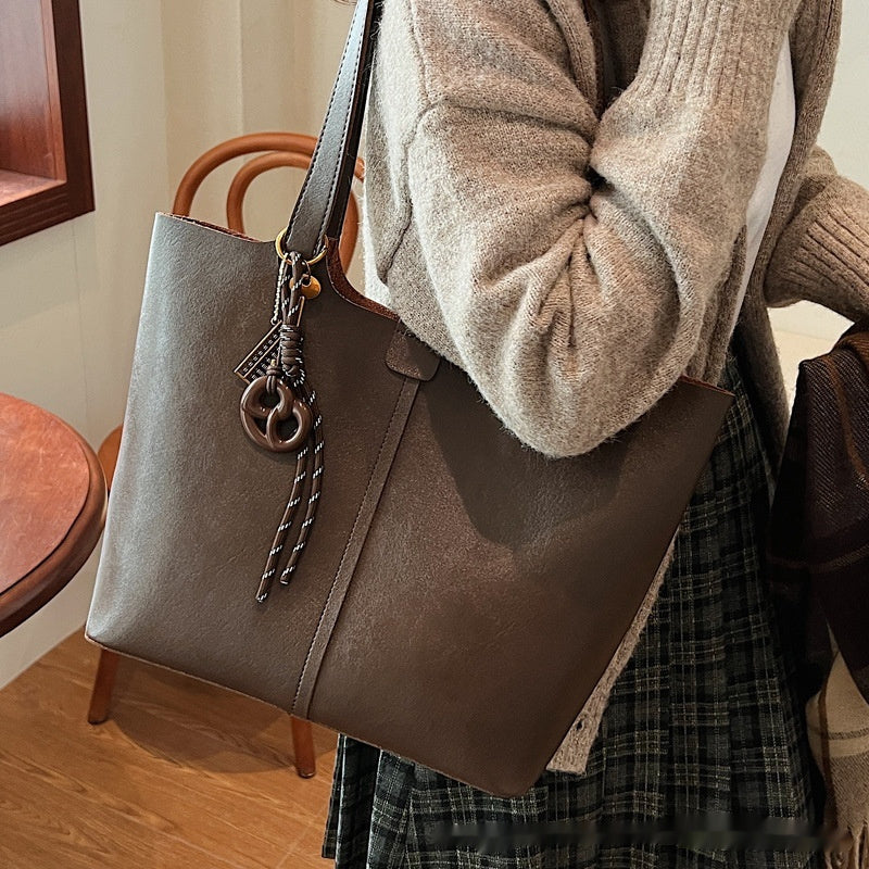 Large Capacity Retro Textured Shoulder Tote Bag