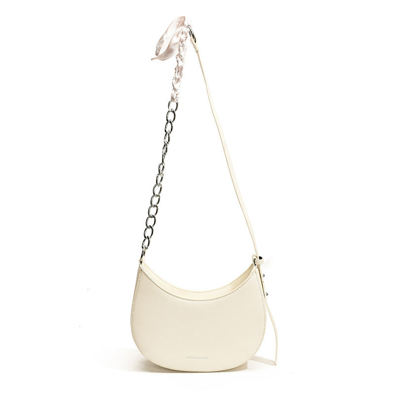 Retro Minimalist Saddle Shoulder Bag