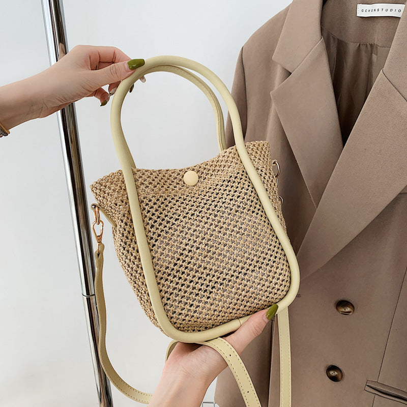 Wome's Portable Straw Bag